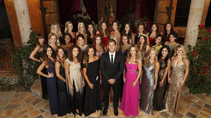 juan pablo bachelor girls 660 ap.jpg